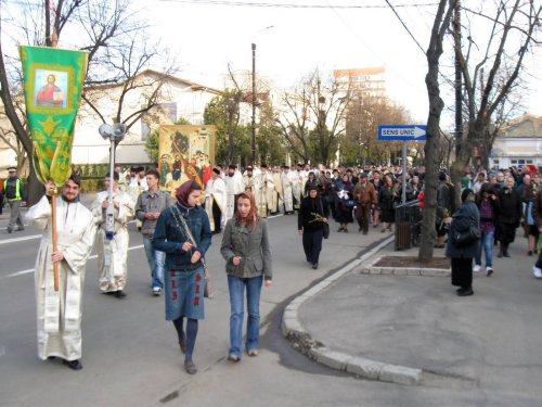 Pelerinajul de Florii în oraşul Iaşi Poza 41674