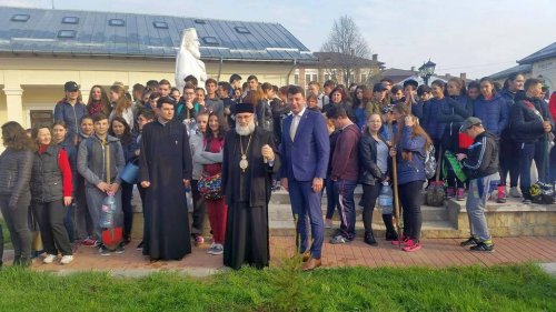 Lansarea campaniei „Preţuieşte viaţa, preţuieşte natura!“ Poza 41484