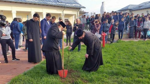 Lansarea campaniei „Preţuieşte viaţa, preţuieşte natura!“ Poza 41486