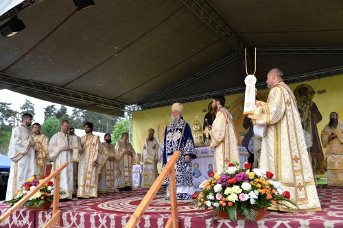 Hramul catedralei din Râmnicu Vâlcea Poza 40235