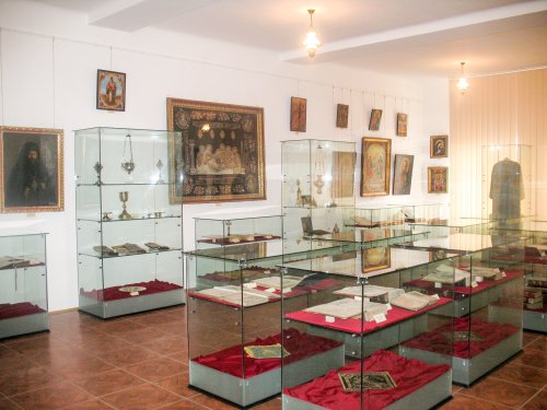 Muzeele și colecțiile din cadrul Bisericii Ortodoxe Române Poza 39831