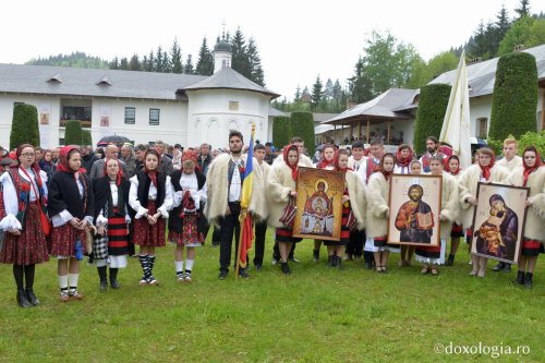 Fotoreportaj: Bucovina în sărbătoare Poza 39357