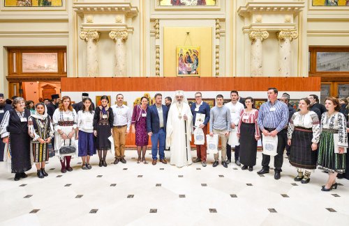 Liturghie arhierească și momente festive la Patriarhia Română Poza 38966