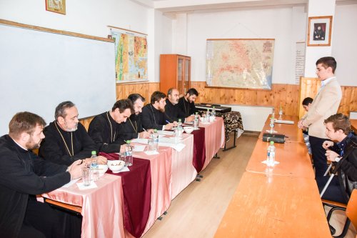 Admitere la Seminarul Teologic din Caransebeș Poza 38387