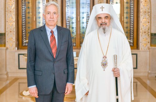 Ambasadorul SUA la Bucureşti în vizită la Patriarhul României Poza 38310