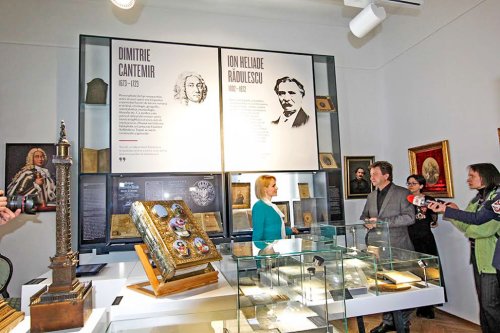 Au trecut 60 de ani de la înființarea Muzeului Literaturii Poza 38250