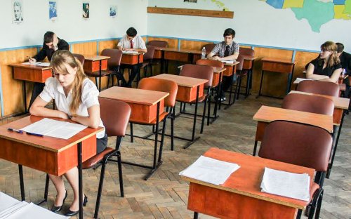 A început examenul de bacalaureat Poza 38154