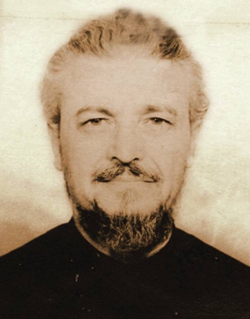 Părintele Benedict Ghiuș și taina Rugului Aprins Poza 37896