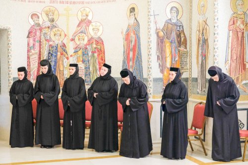 Pomenirea comuniunii tuturor sfinţilor români Poza 37424