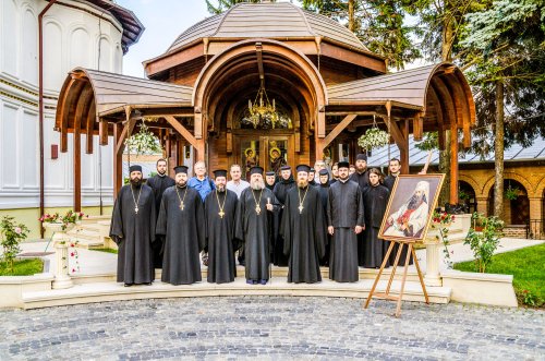 Simpozion dedicat Patriarhului Justinian la Mănăstirea Plumbuita Poza 37093