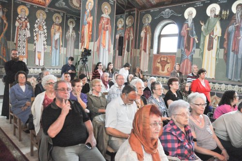 Concert de muzică psaltică la Biserica „Sfântul Voievod Ştefan cel Mare şi Sfânt” din Iaşi Poza 36440