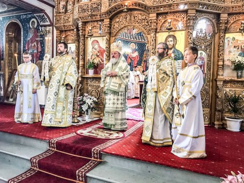 Vizită arhierească în Vicariatul Ortodox Ucrainean Poza 36005