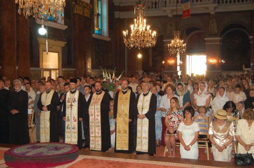 Moment istoric pentru Arhiepiscopia Aradului Poza 35531