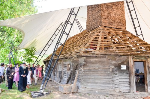 Atelier pentru restaurarea bisericii de la Crivina de Sus Poza 35001