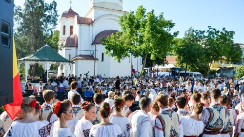 Festivalul românilor de pretutindeni la Arad Poza 34528