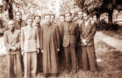 Preotul martir Ilarion V. Felea sub persecuţia comunistă Poza 33544