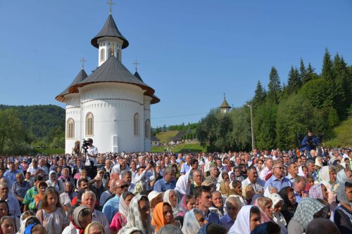 Sfinţire în sihăstrie Poza 33048