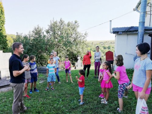 Tabere şi excursii pentru copii din Arhiepiscopia Vadului, Feleacului şi Clujului Poza 32854