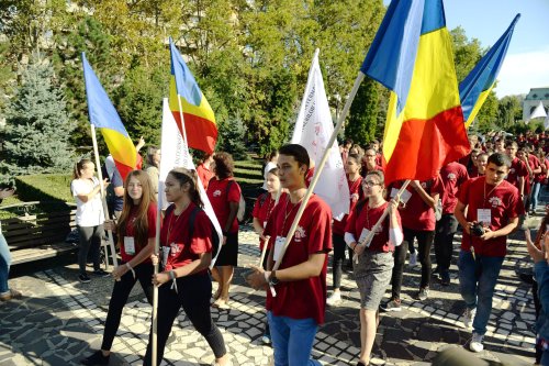 Întâlnirea Tinerilor Ortodocși de la Iași a ajuns la final Poza 32574