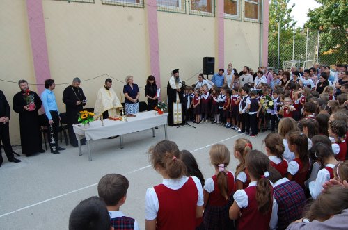 Deschiderea noului an școlar la Timișoara Poza 32146