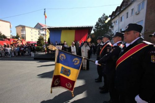 Sfințirea drapelului ISU la Sibiu și Alba Iulia Poza 31777