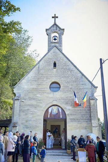 Liturghie arhierească la Cergy-Pontoise, Franţa Poza 31343