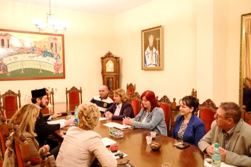 Parteneriat între Episcopia Maramureşului şi Sătmarului şi primăriile sătmărene, în vederea administrării unor centre sociale Poza 31190