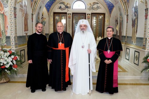 Cardinalul Leonardo Sandri în vizită la Patriarhie Poza 31055