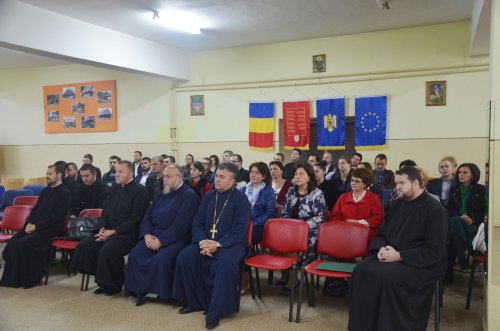 Conferința profesorilor de religie și de la școlile teologice, la Oradea Poza 30980