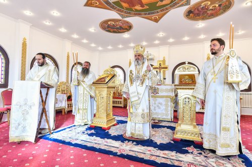 Patriarhul României a sărbătorit 10 ani de la întronizare Poza 30994