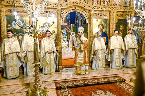 Sfinții Ciprian și Iustina sărbătoriți la Catedrala Arhiepiscopală din Buzău Poza 30894