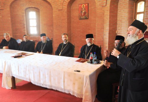 Conferinţa preoţilor din protopopiatele Baia Mare, Chioar şi Lăpuş, la Rohia Poza 30213