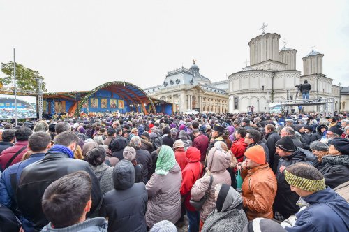 Pelerinajul la sărbătoarea Sfântului Cuvios Dimitrie cel Nou, Ocrotitorul Bucureştilor, 24-29 octombrie 2017 Poza 29981