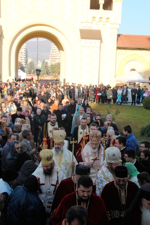Moaștele Sfintei Muceniţe Filofteia, la Alba Iulia Poza 29660