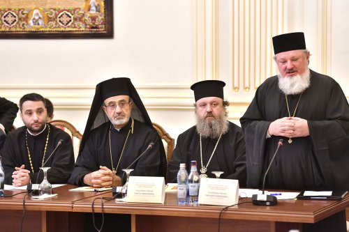 Viaţa Bisericilor Ortodoxe în comunism – persecuţie, rezistenţă, mărturisire Poza 29618