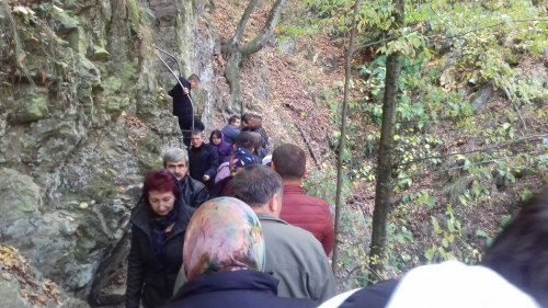 Credincioşi clujeni în pelerinaj la mănăstiri transilvane Poza 29302