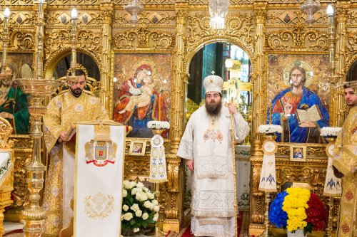 Preafericitul Părinte Rastislav a slujit la Catedrala Patriarhală Poza 314710