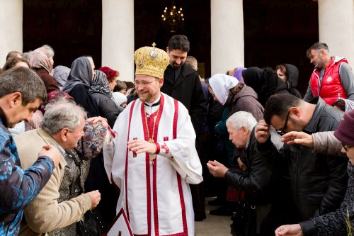 Preafericitul Părinte Rastislav a slujit la Catedrala Patriarhală Poza 314722