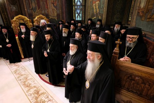 Te Deum la 10 ani de la întronizarea Patriarhului României Poza 314666