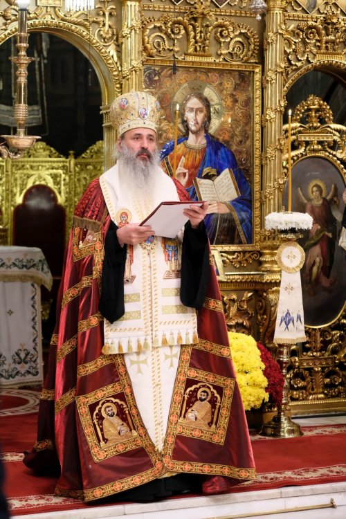 Te Deum la 10 ani de la întronizarea Patriarhului României Poza 314683