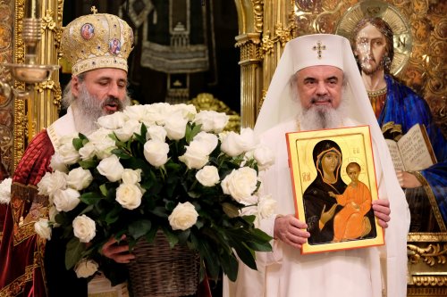 Te Deum la 10 ani de la întronizarea Patriarhului României Poza 314685