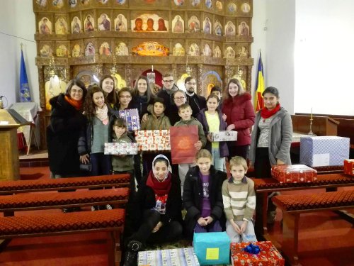 Peste 200 de copii au beneficiat de Campania „Ghetuţe noi de Sfântul Nicolae” Poza 26549
