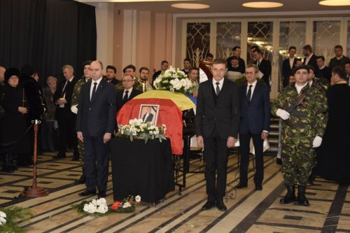 Academicianul Nicolae Edroiu a fost înmormântat la Cluj-Napoca Poza 25170