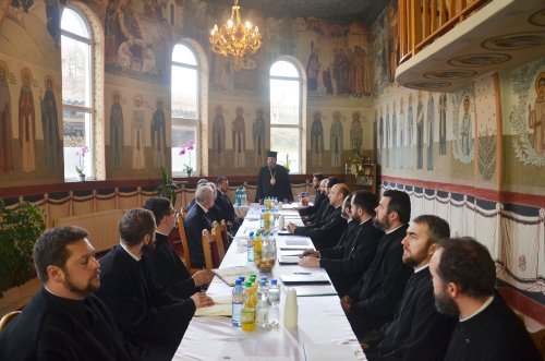 Consiliul Eparhial și Adunarea Eparhială a Episcopiei Oradiei, în ședințe de lucru Poza 24808