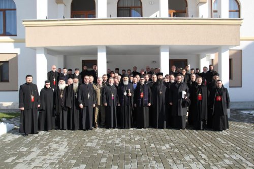 Şedinţele Consiliului şi Adunării eparhiale ale Arhiepiscopiei Alba Iuliei Poza 24482