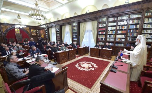 Adunarea eparhială a Arhiepiscopiei Bucureștilor Poza 24452
