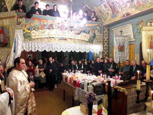  Seară duhovnicească în biserica din Nermiș, județul Arad Poza 23911