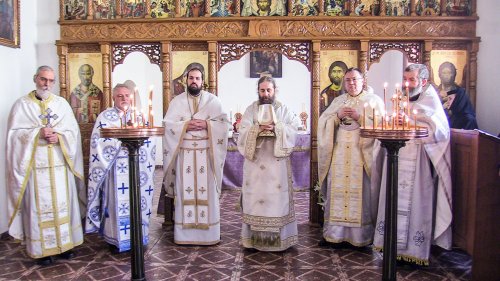 Comuniune între creștinii ortodocși din Ungaria Poza 22949