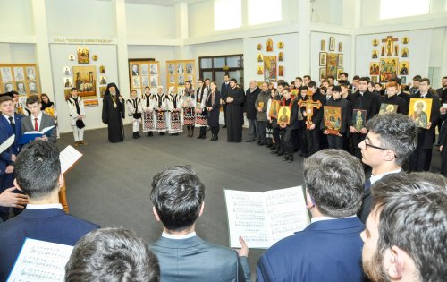 Procesiuni cu icoane în Duminica Ortodoxiei Poza 22940