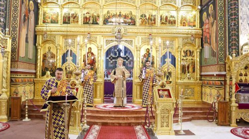 Procesiuni cu icoane în Duminica Ortodoxiei Poza 22943